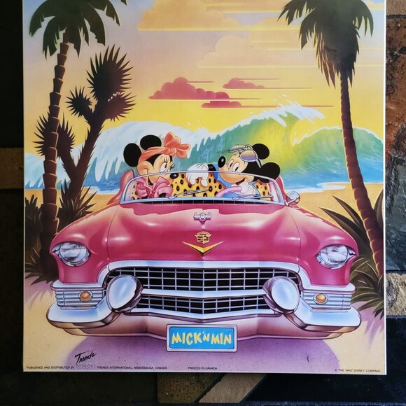 Vintage Disney’s Mickey and Minnie Pink Cadillac Wallboard Print/Lithograph-1990 - Picture 3 of 3